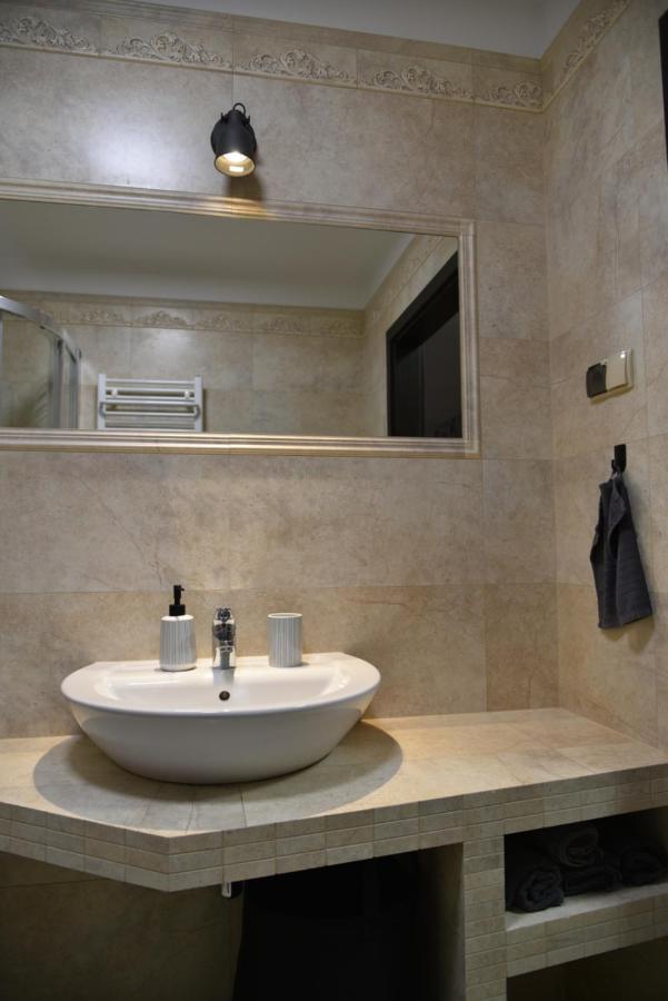Apartament Jantar Z Ogrodem Kolobřeh Exteriér fotografie