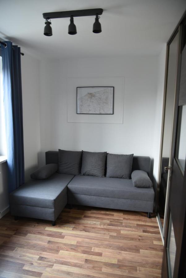 Apartament Jantar Z Ogrodem Kolobřeh Exteriér fotografie