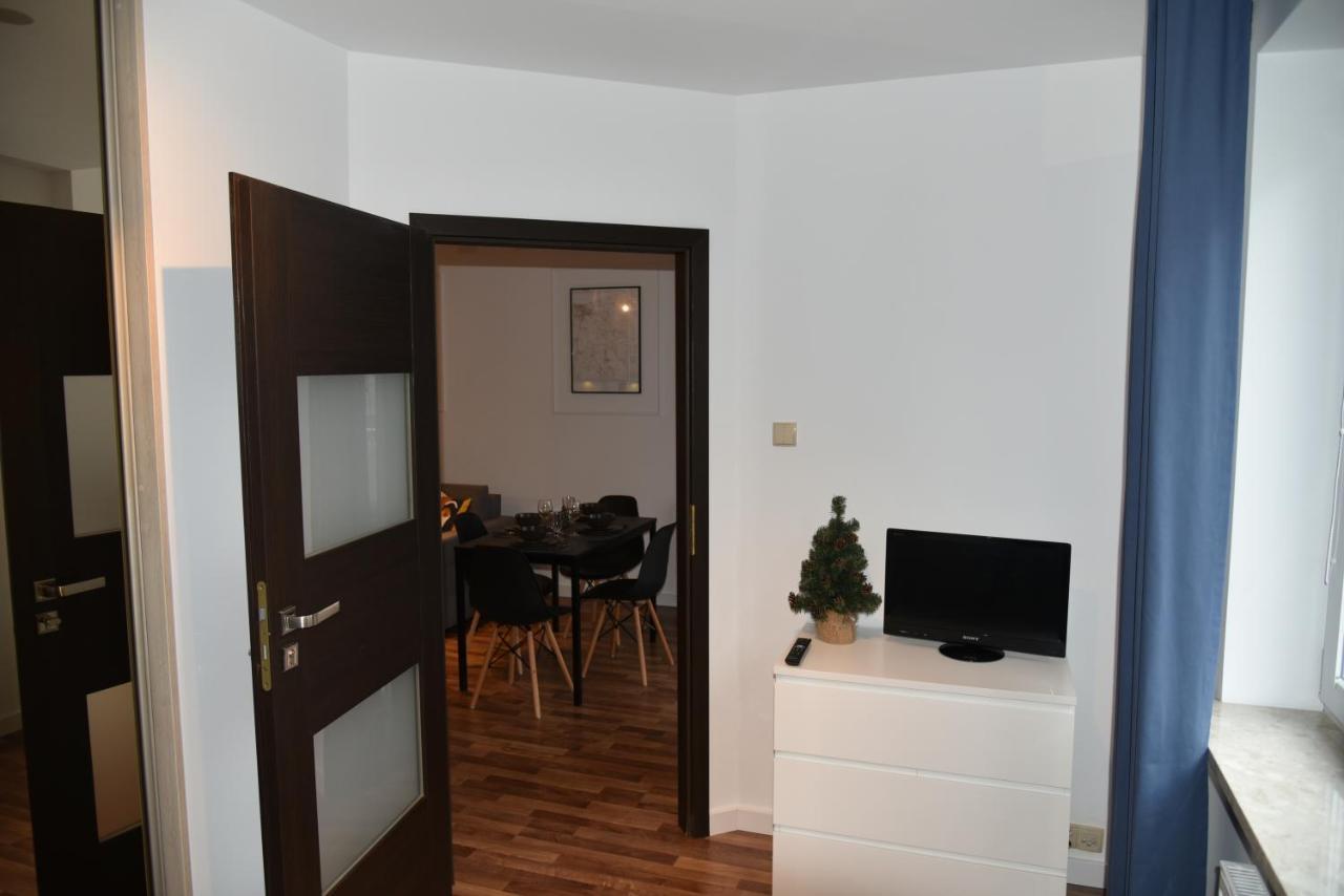 Apartament Jantar Z Ogrodem Kolobřeh Exteriér fotografie