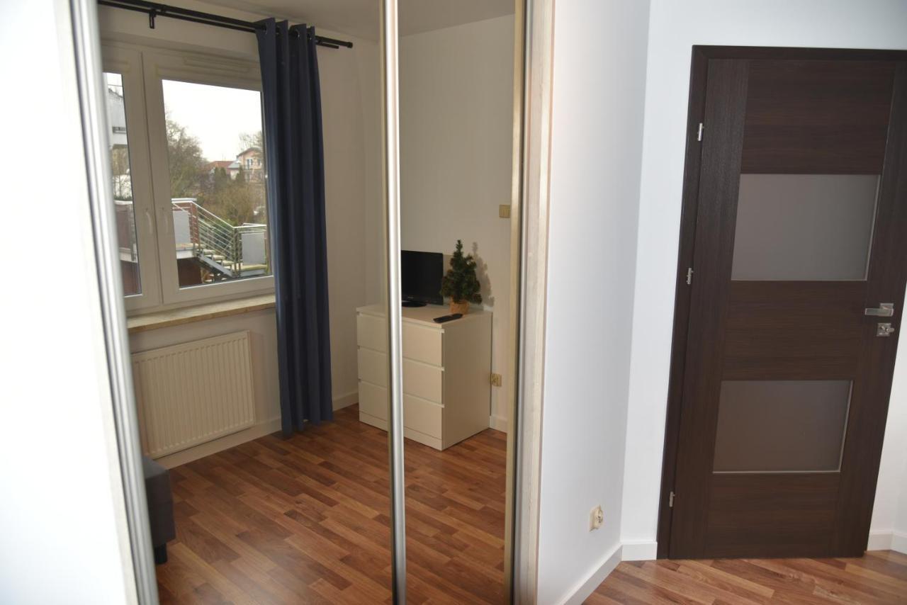 Apartament Jantar Z Ogrodem Kolobřeh Exteriér fotografie